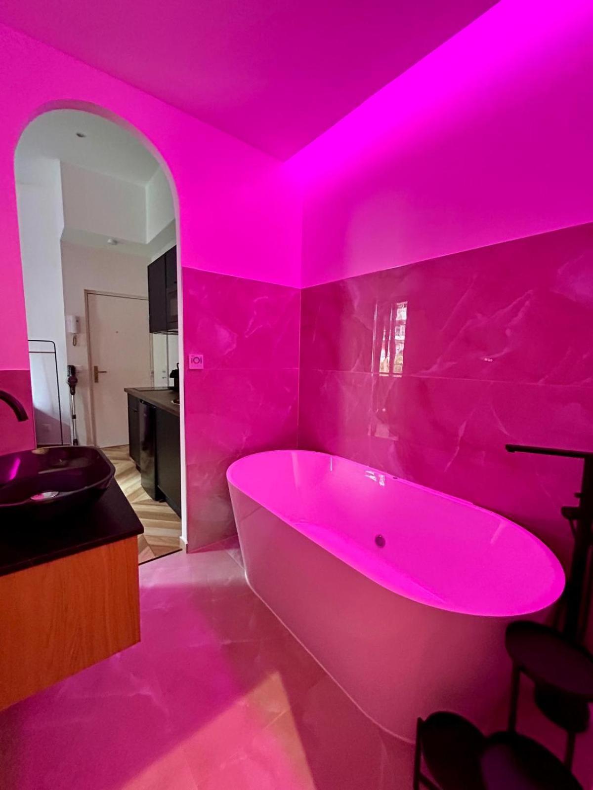 Intimate Escape - Seaside - Spa Bath - Wifi - Ac Nizza Exterior foto
