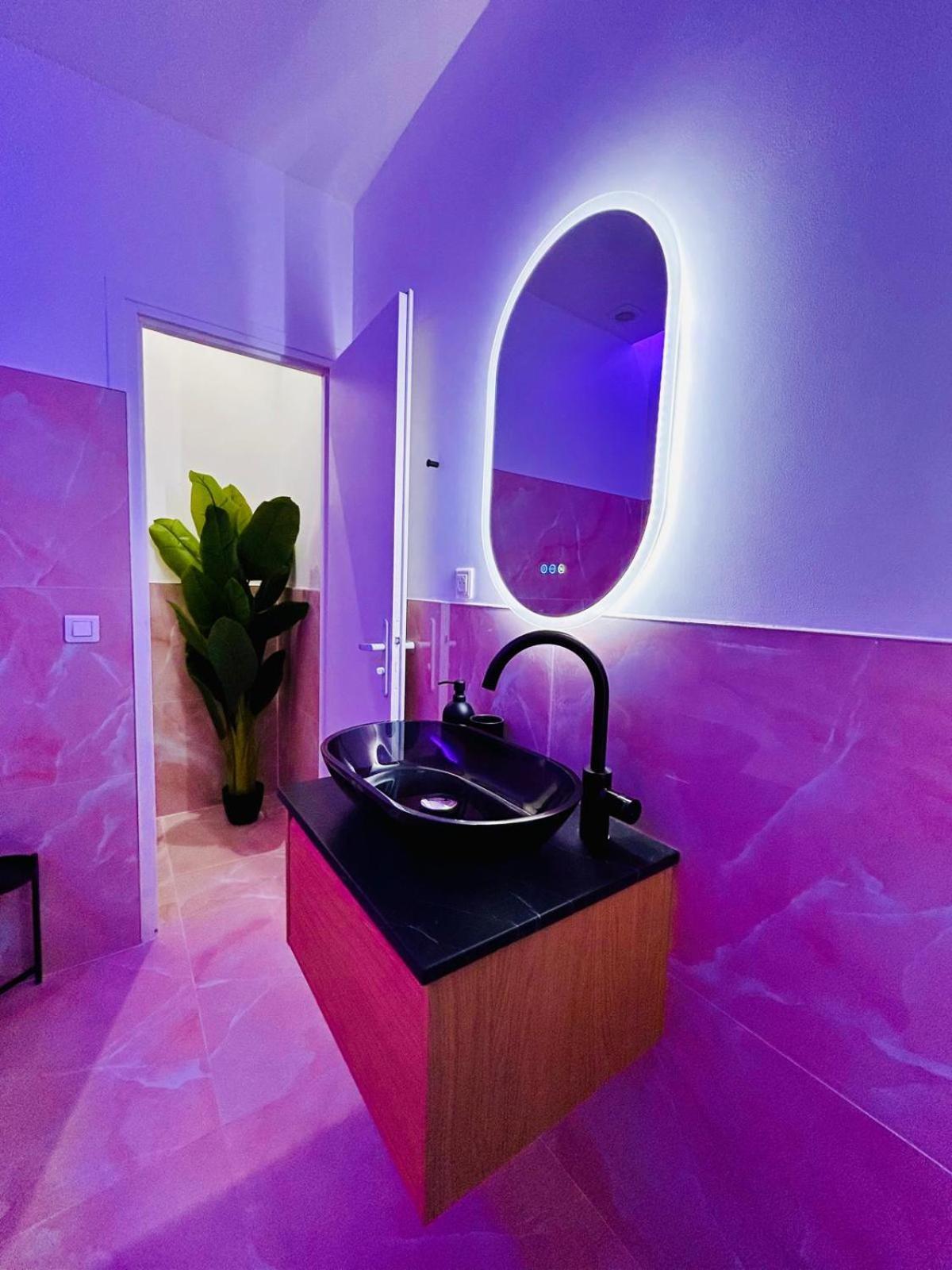 Intimate Escape - Seaside - Spa Bath - Wifi - Ac Nizza Exterior foto